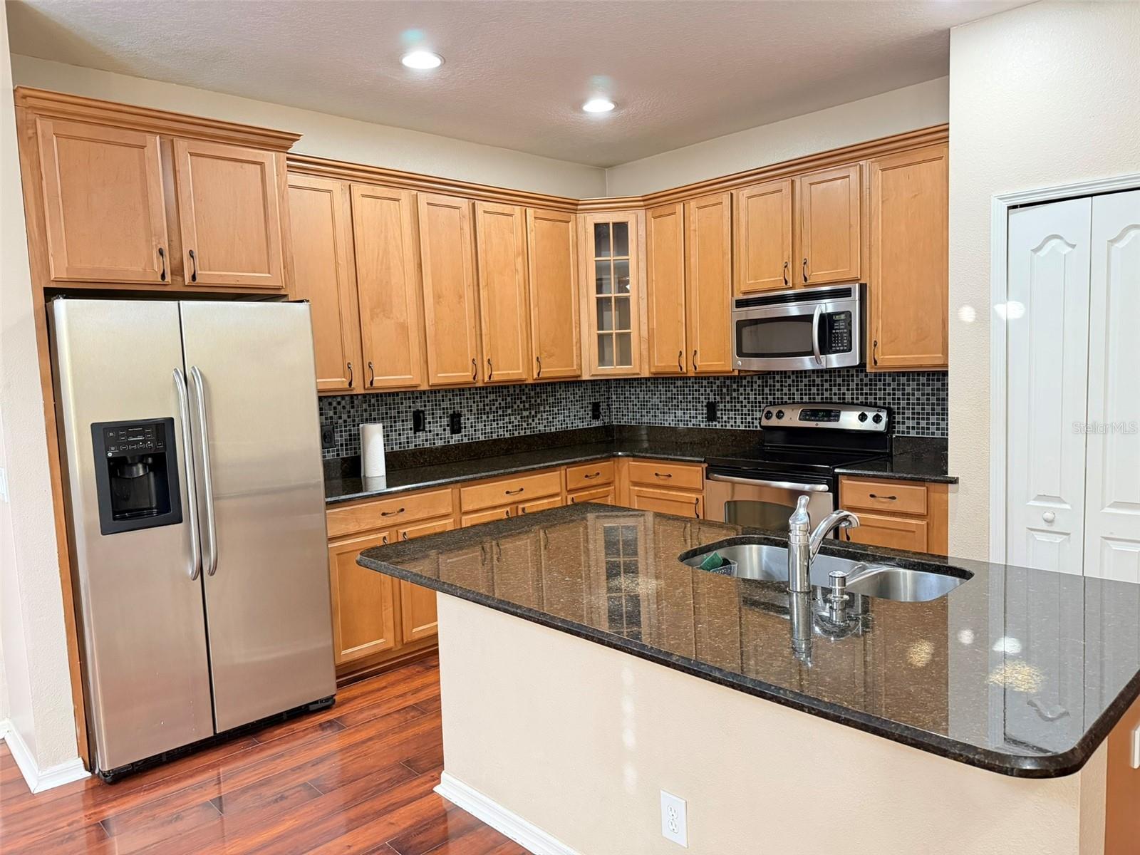 SAVANNAH LNDGS - Residential Lease