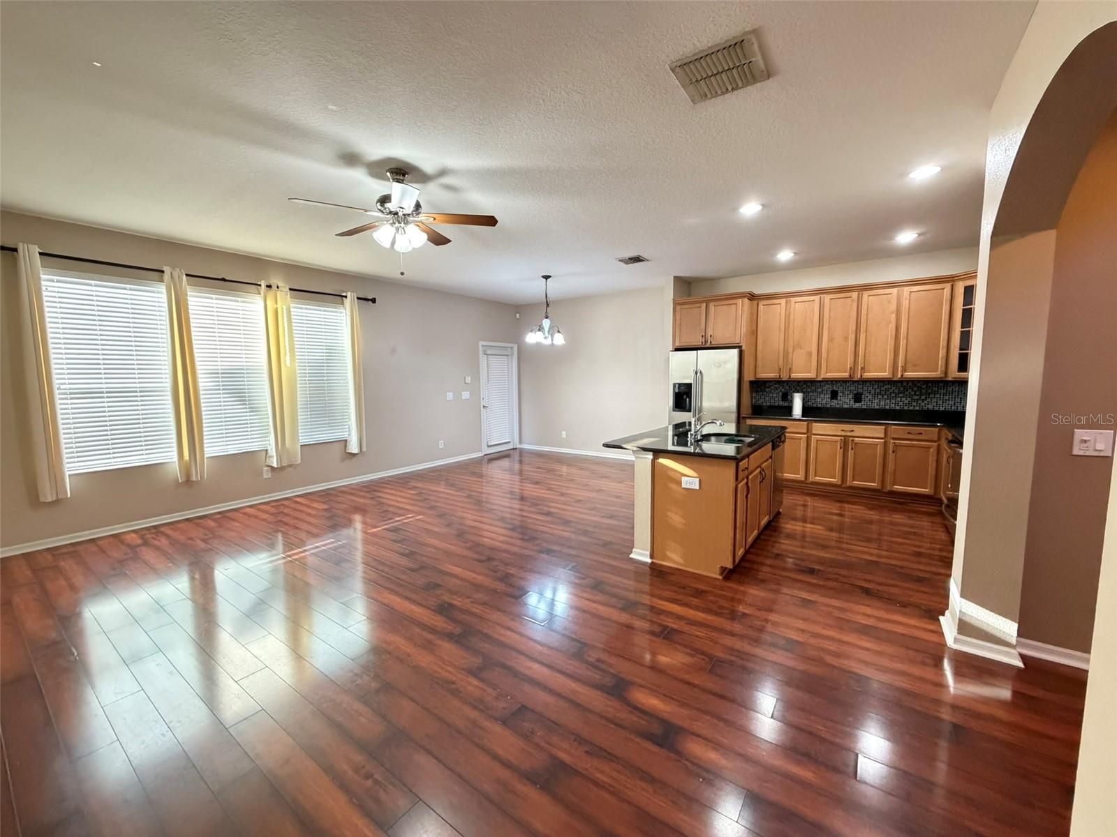 SAVANNAH LNDGS - Residential Lease