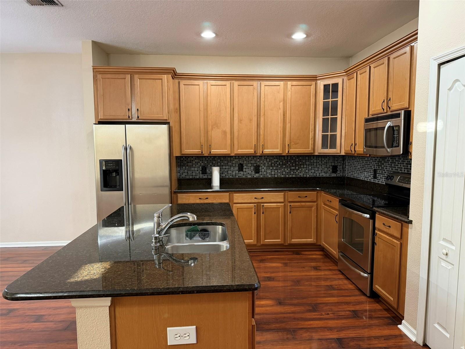 SAVANNAH LNDGS - Residential Lease