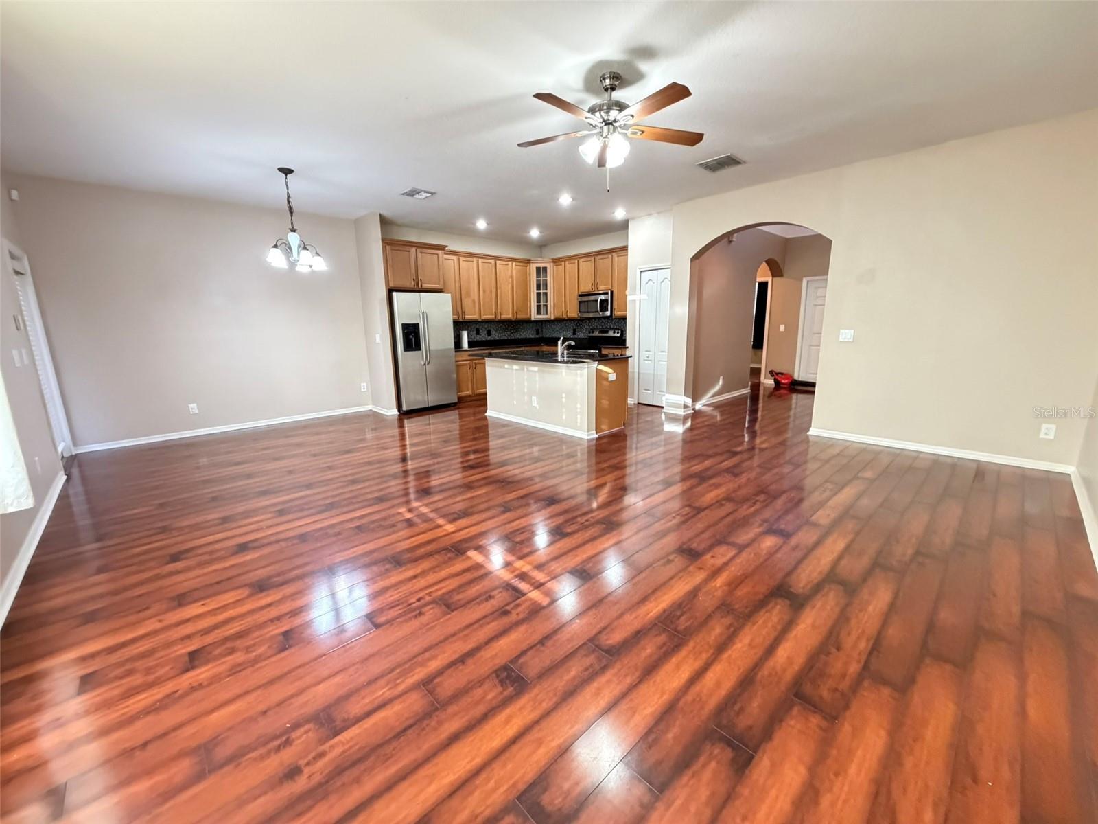 SAVANNAH LNDGS - Residential Lease