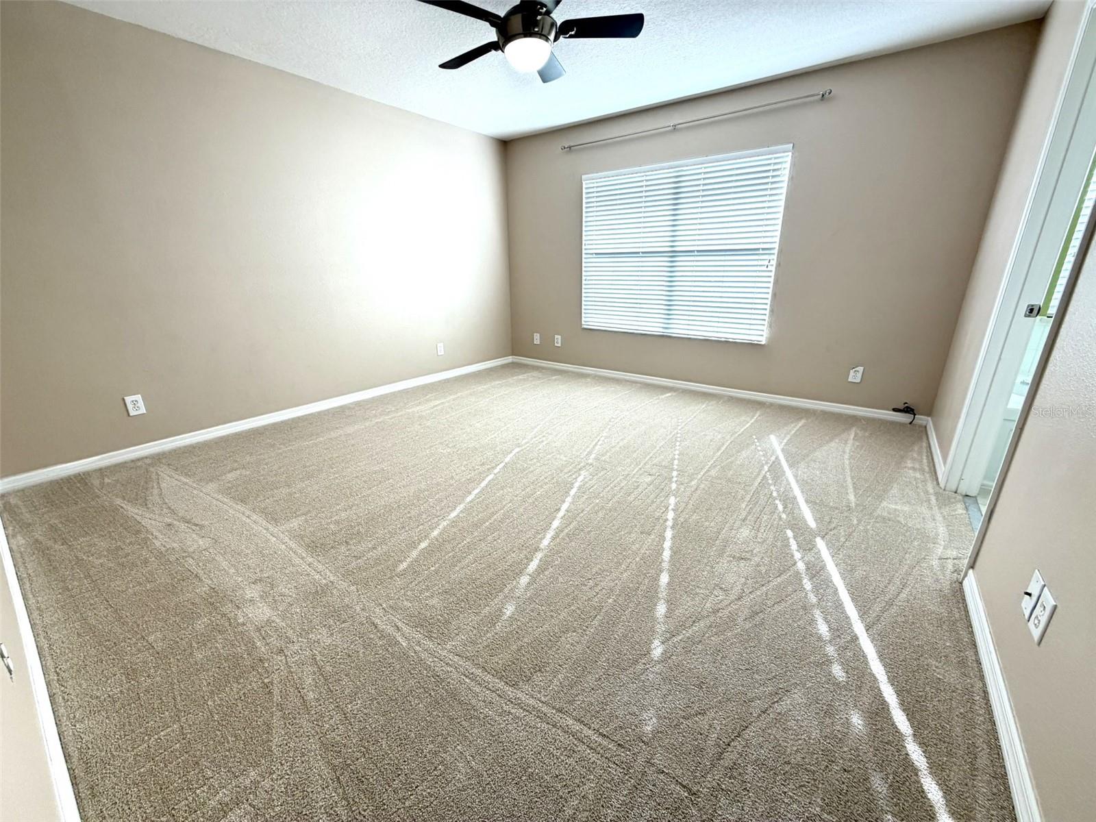 SAVANNAH LNDGS - Residential Lease