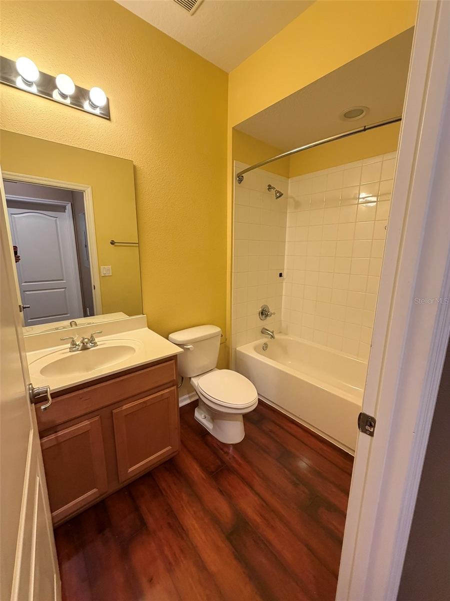 SAVANNAH LNDGS - Residential Lease