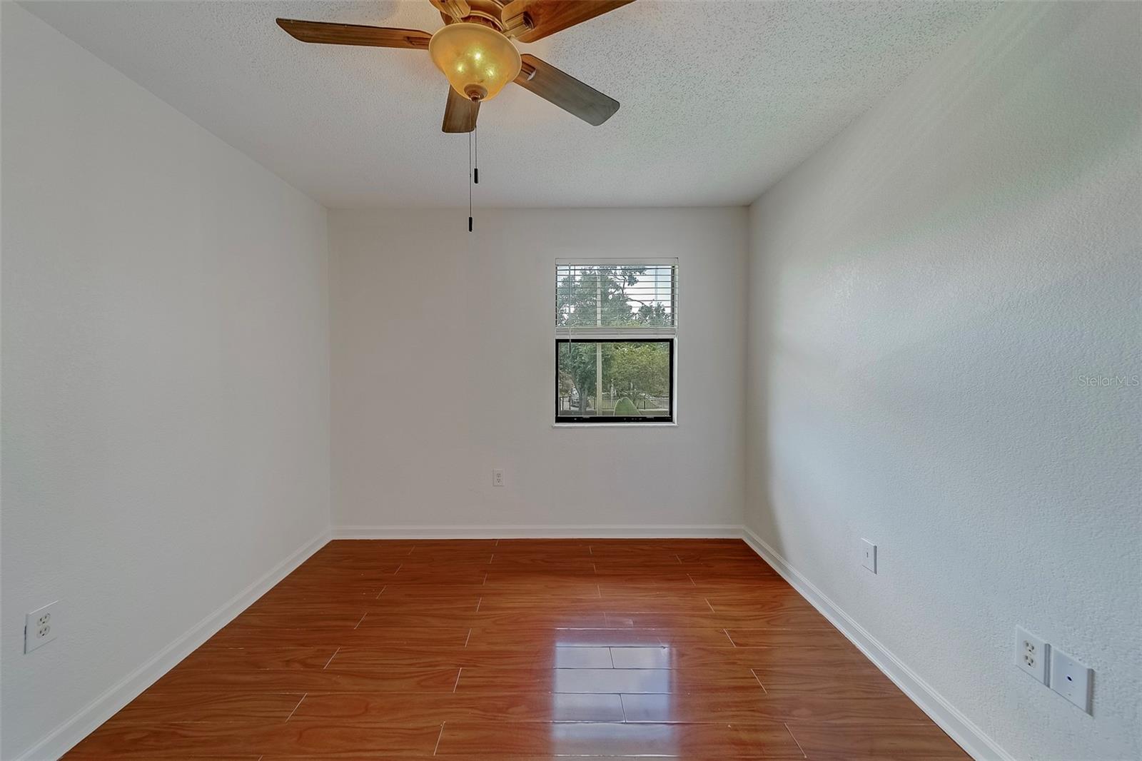 BELLA VISTA ON LAKE - Residential