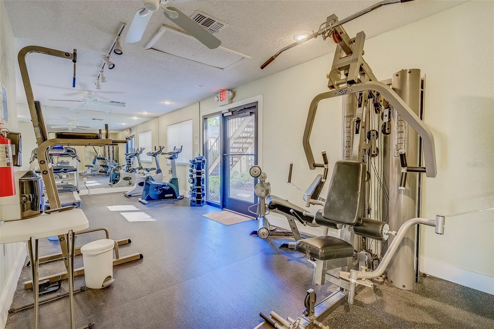 BELLA VISTA ON LAKE - Residential