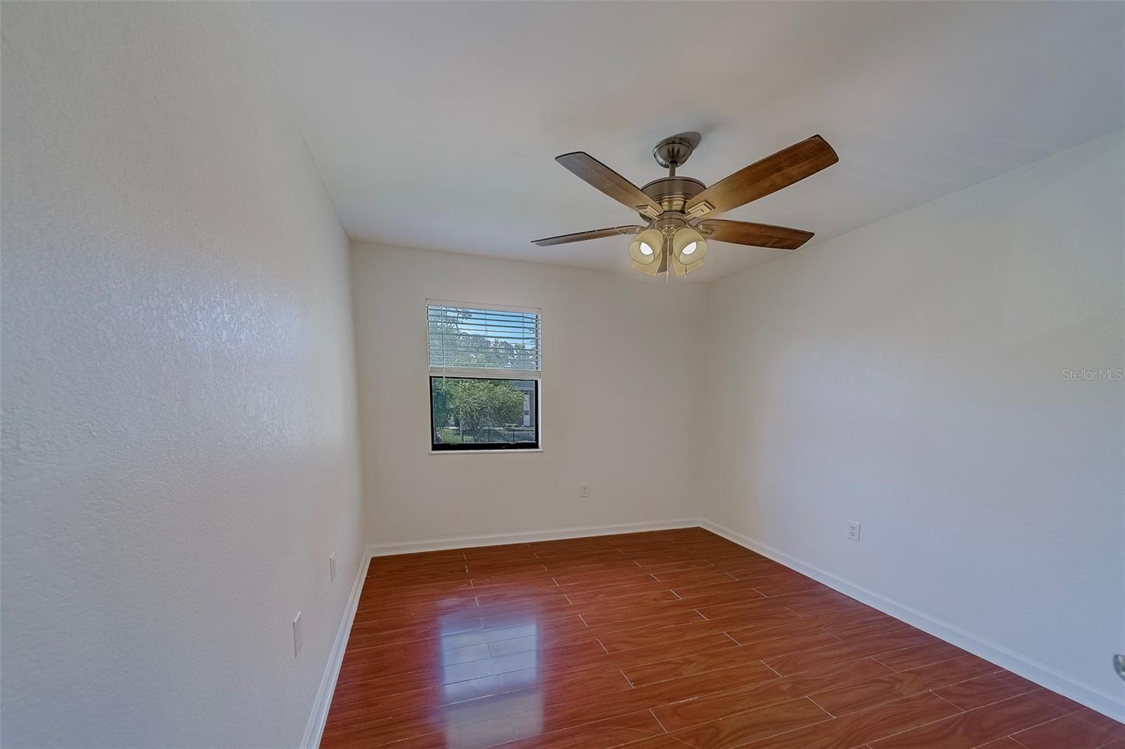 BELLA VISTA ON LAKE - Residential