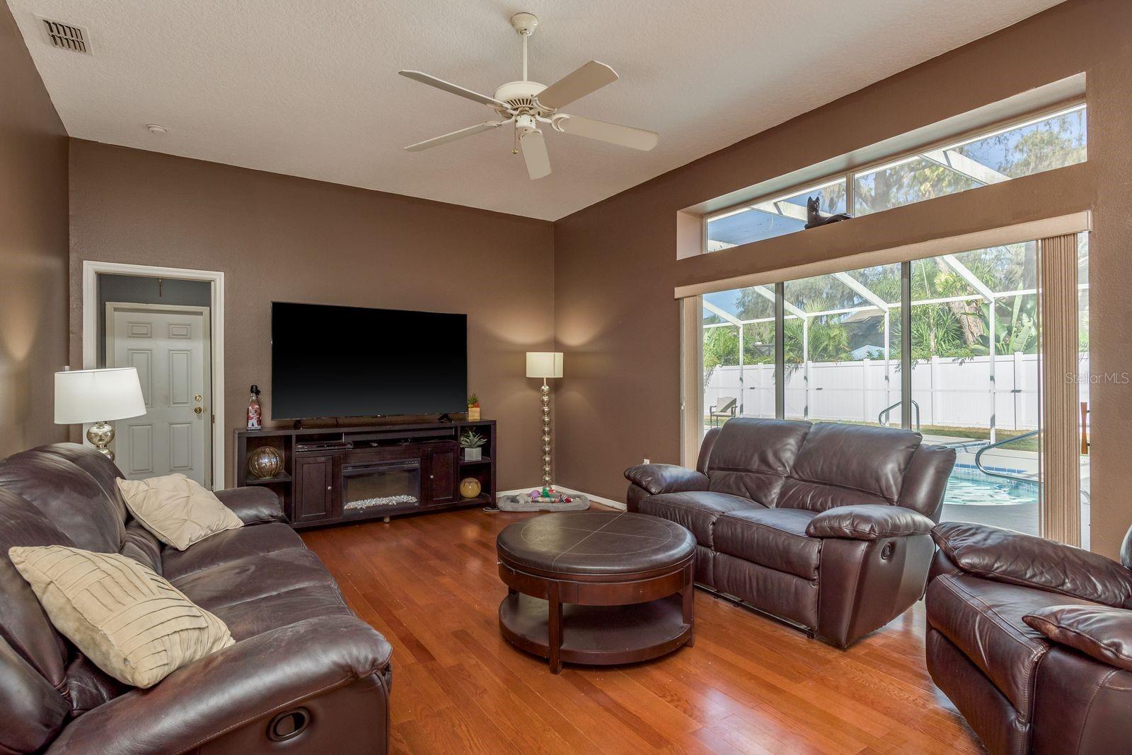 ENISWOOD UNIT II A - Residential