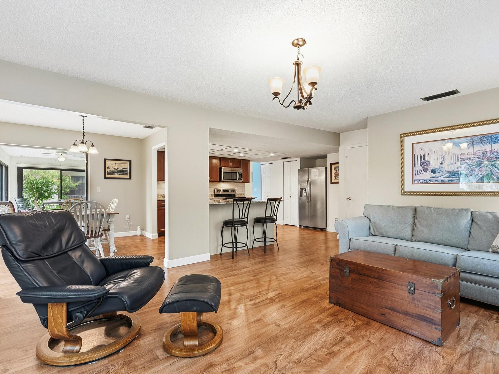 VIVIENDA AT THE MEADOWS - Residential