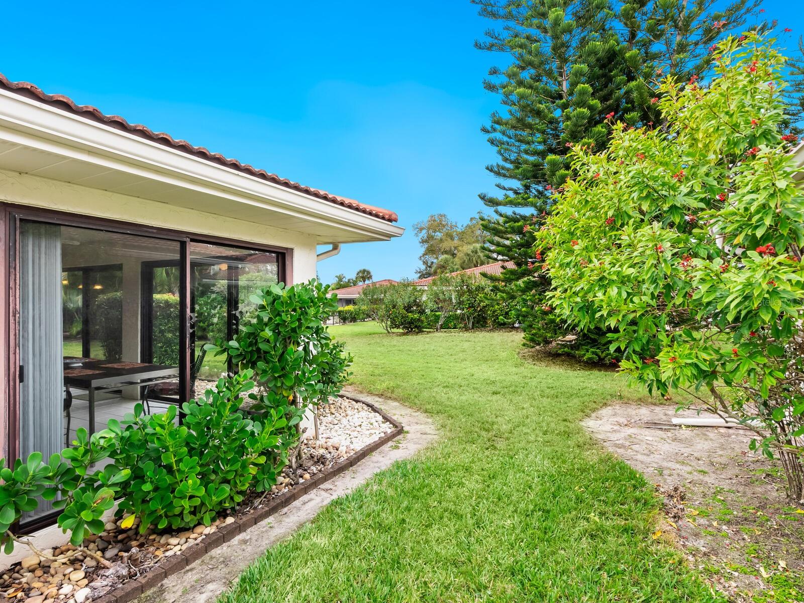 VIVIENDA AT THE MEADOWS - Residential