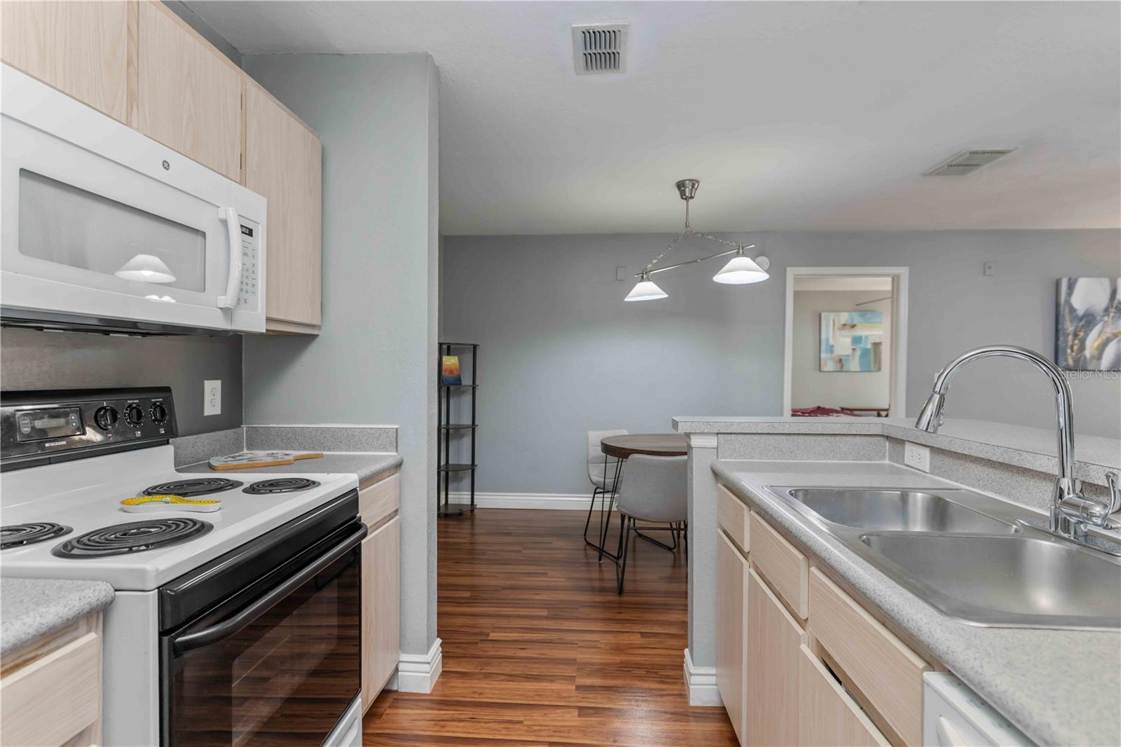 THE VILLAGE AT TOWNPARK - Residential Lease