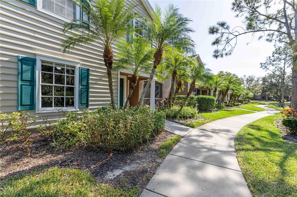 Photo of 7428 Vista Way #105, Bradenton, FL 34202 (MLS # A4675544)