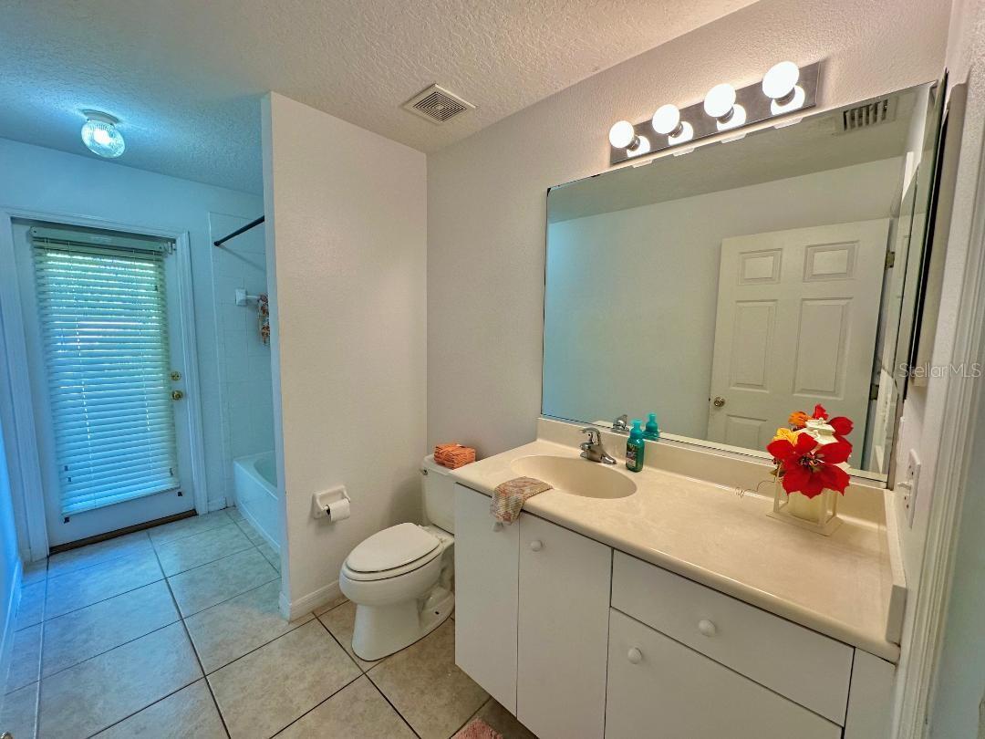 PALM COAST SEC 32 - Residential Lease