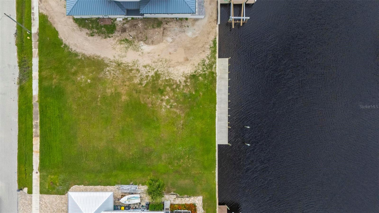 PORT CHARLOTTE SEC 040 - Land