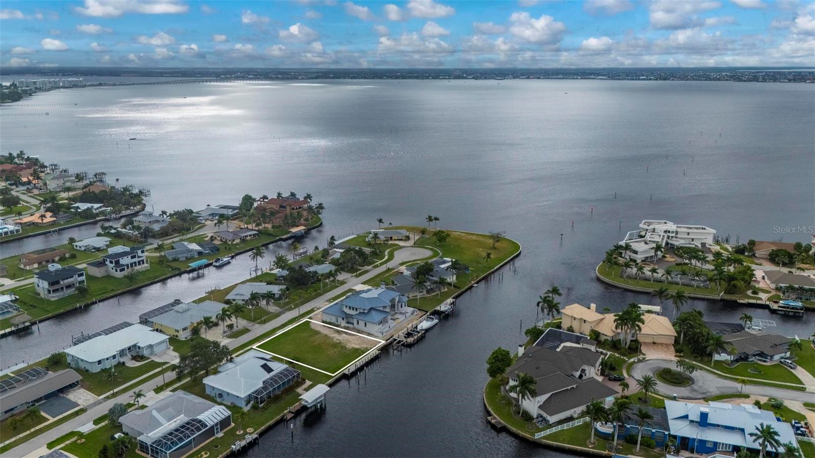 PORT CHARLOTTE SEC 040 - Land