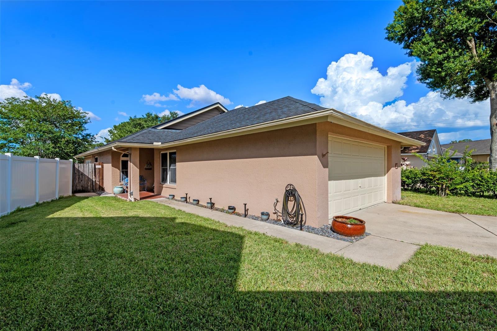 851 BATES COURT