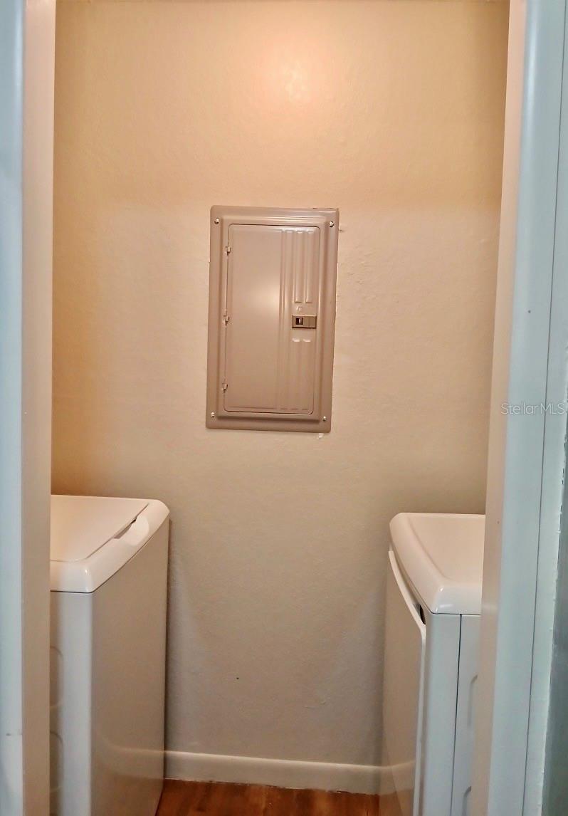 REGENCY GARDENS - Residential