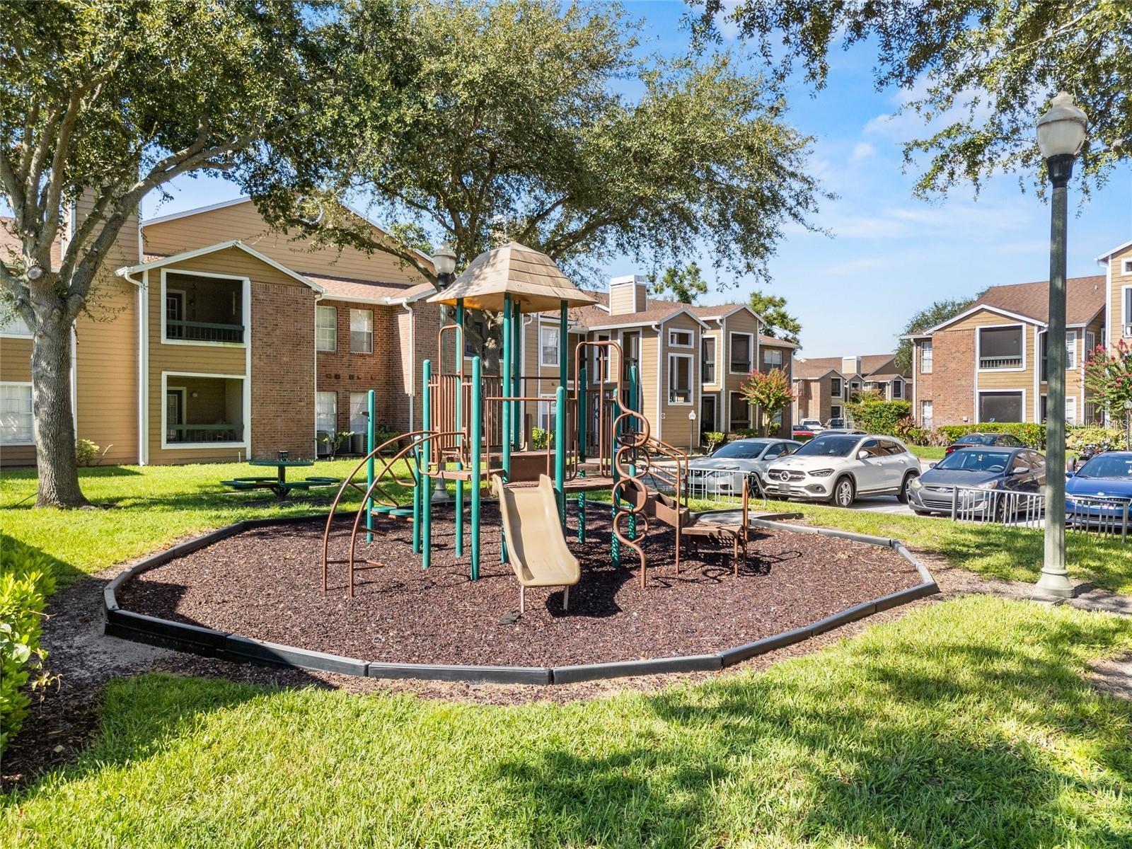 REGENCY GARDENS - Residential