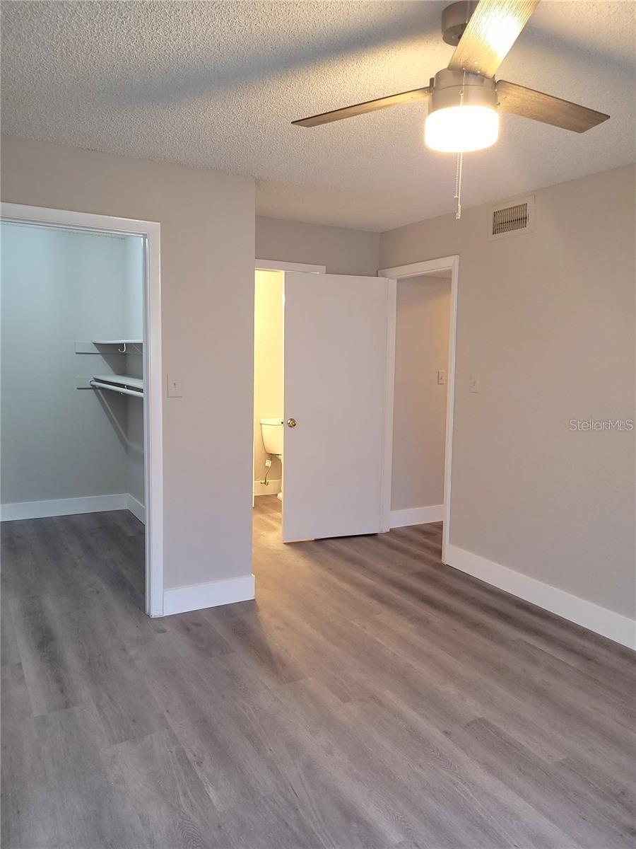 REGENCY GARDENS - Residential