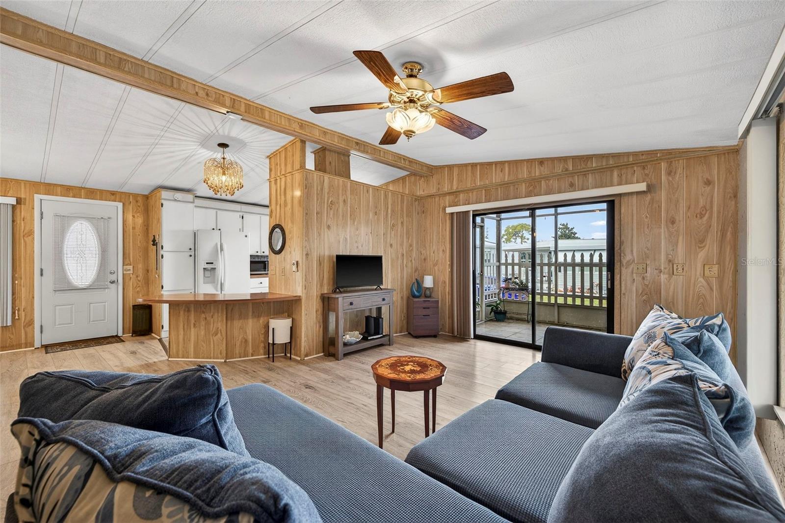 CLUB CHALET UNREC MHP - Residential