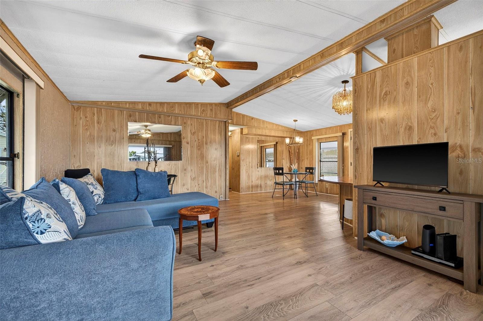 CLUB CHALET UNREC MHP - Residential