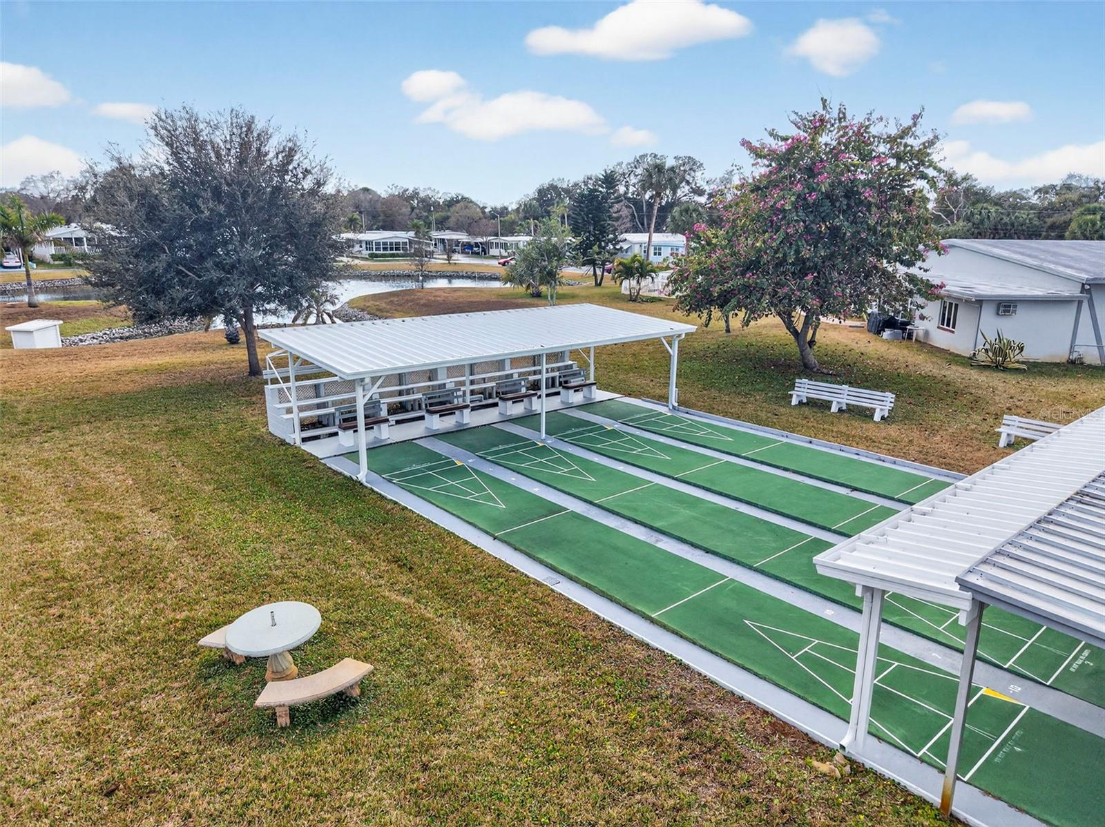 CLUB CHALET UNREC MHP - Residential