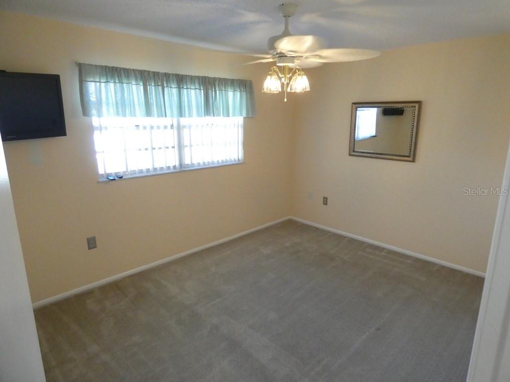 BEACON WOODS EAST SANDPIPER VL - Residential