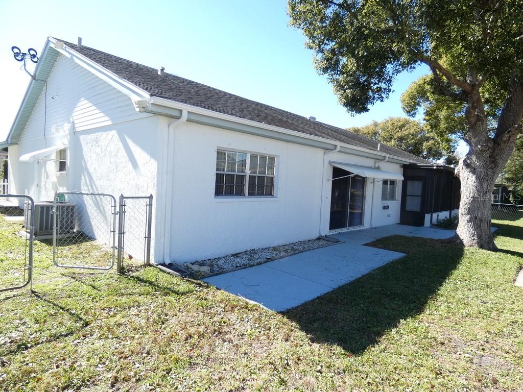 BEACON WOODS EAST SANDPIPER VL - Residential