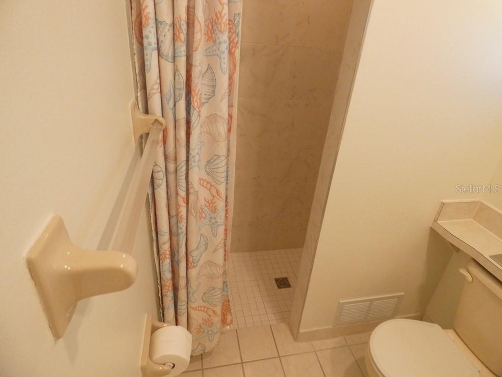 BEACON WOODS EAST SANDPIPER VL - Residential