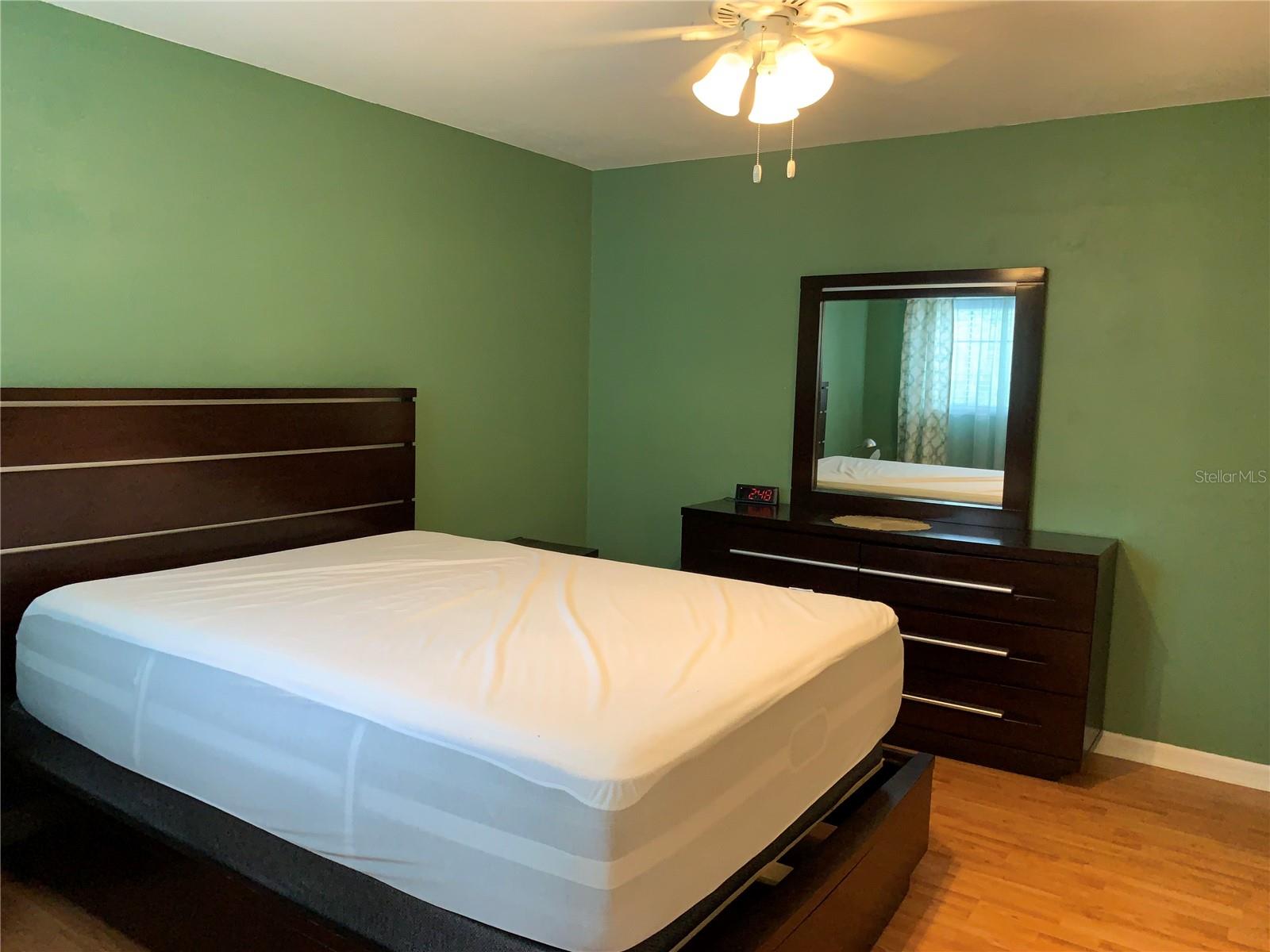 ROCKWOOD VILLAS - CONDO - Residential Lease