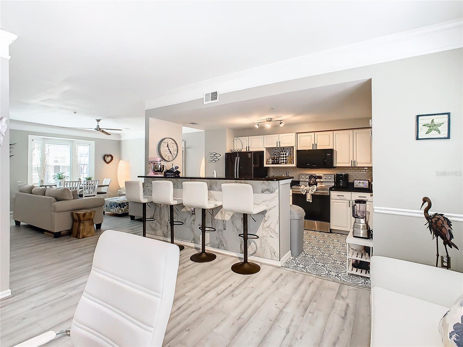 HAMPTONS/METROWEST - Residential