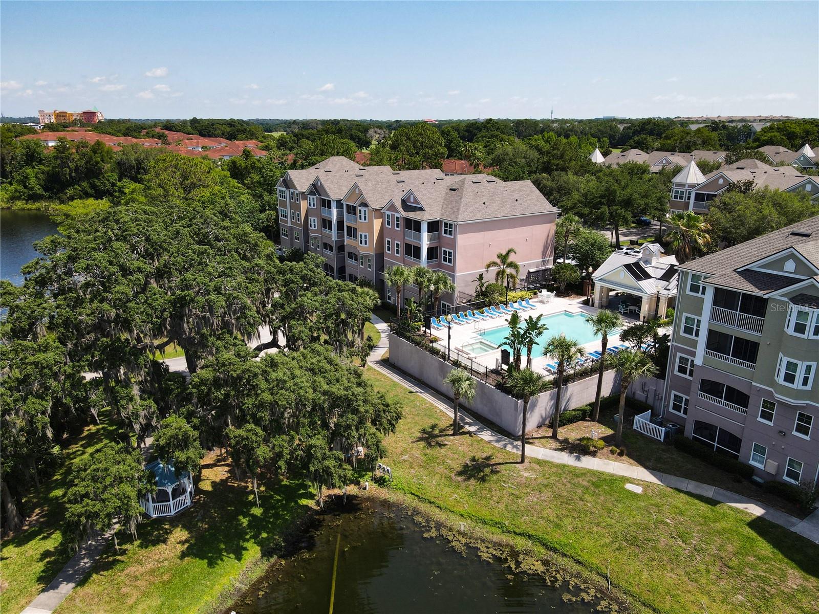 HAMPTONS/METROWEST - Residential