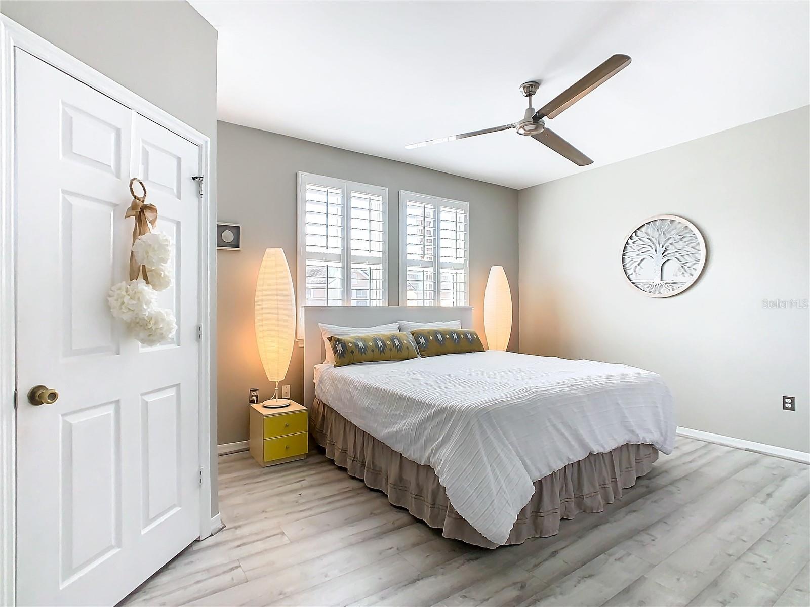 HAMPTONS/METROWEST - Residential