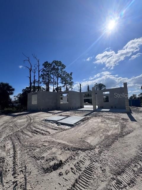 A home in NORTH PORT