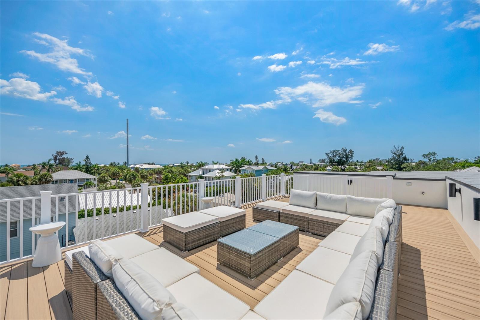 6999300; ANNA MARIA BEACH; LOT 15; BLOCK 17; PB 1/ - Residential