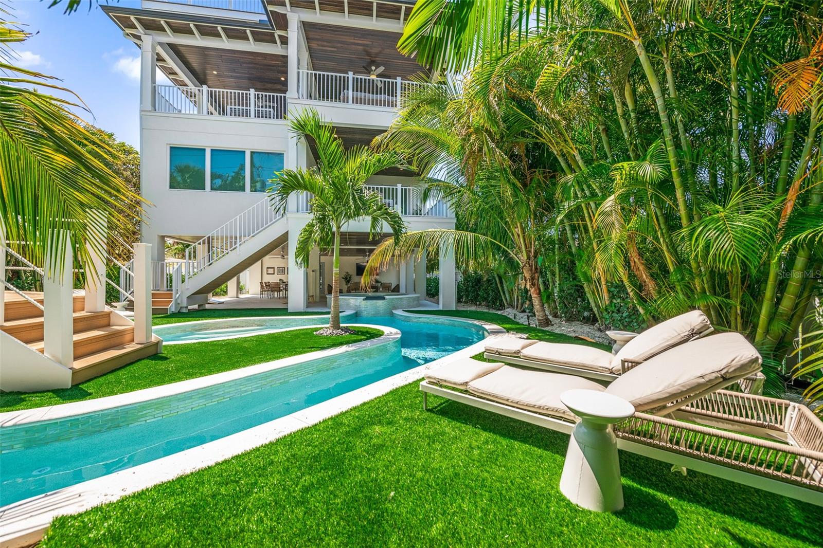 6999300; ANNA MARIA BEACH; LOT 15; BLOCK 17; PB 1/ - Residential