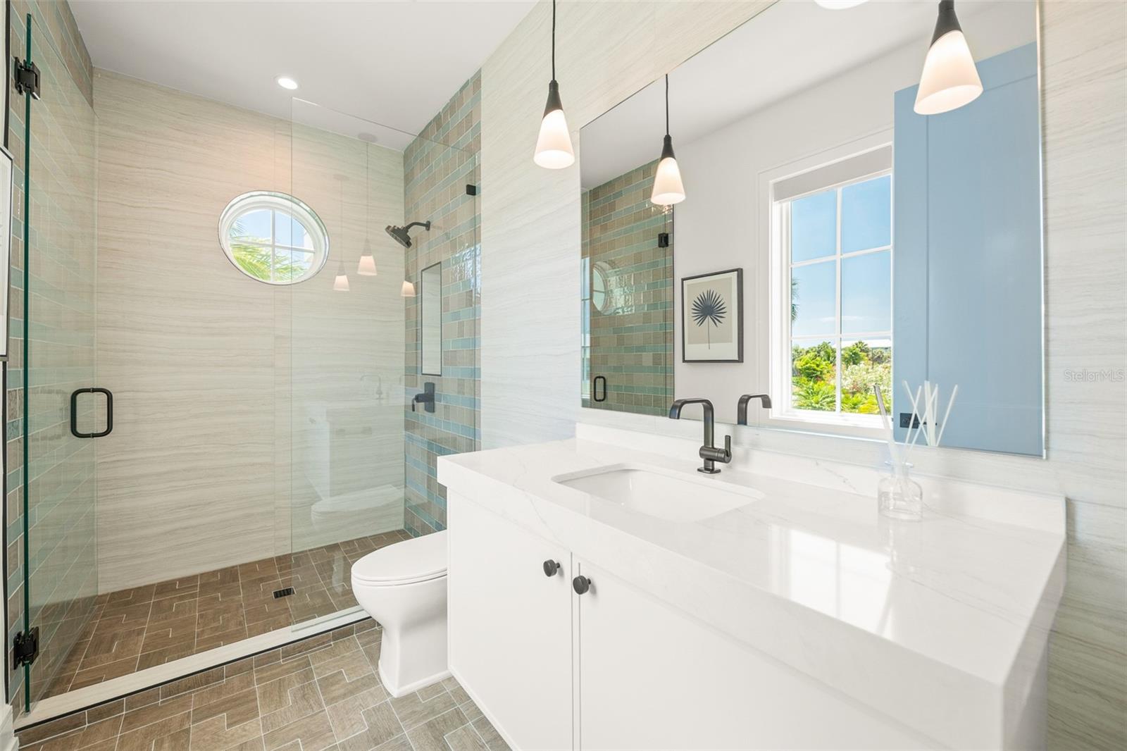 6999300; ANNA MARIA BEACH; LOT 15; BLOCK 17; PB 1/ - Residential