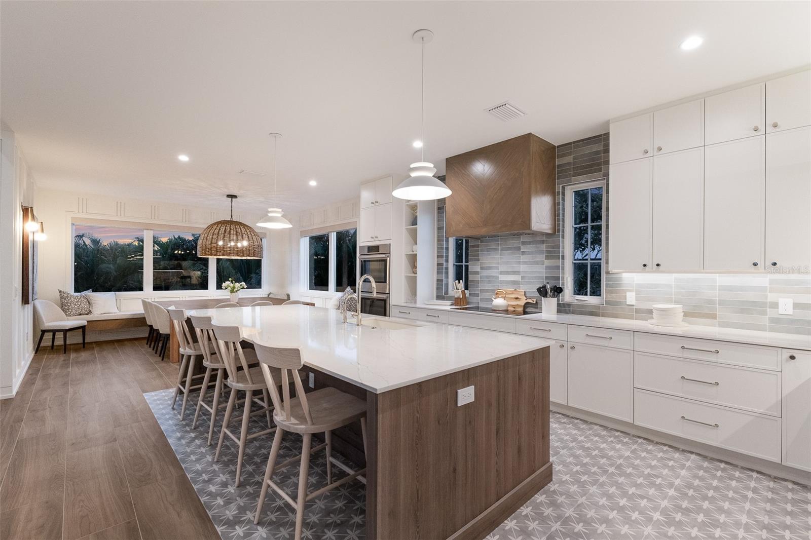 6999300; ANNA MARIA BEACH; LOT 15; BLOCK 17; PB 1/ - Residential