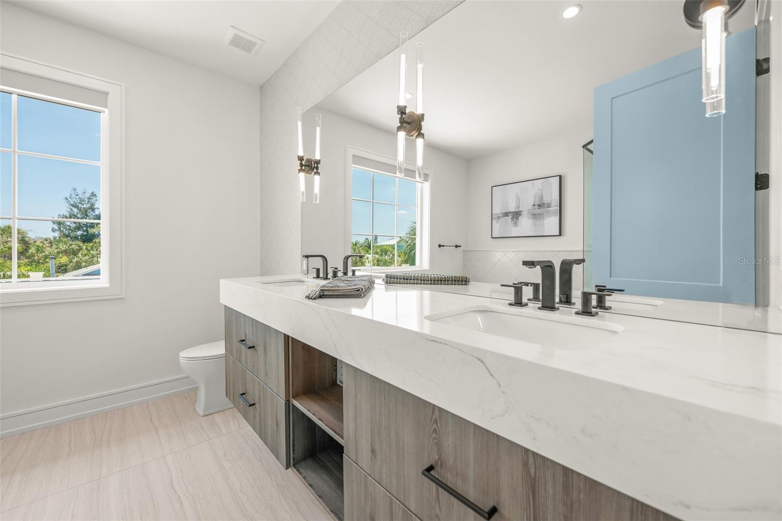 6999300; ANNA MARIA BEACH; LOT 15; BLOCK 17; PB 1/ - Residential