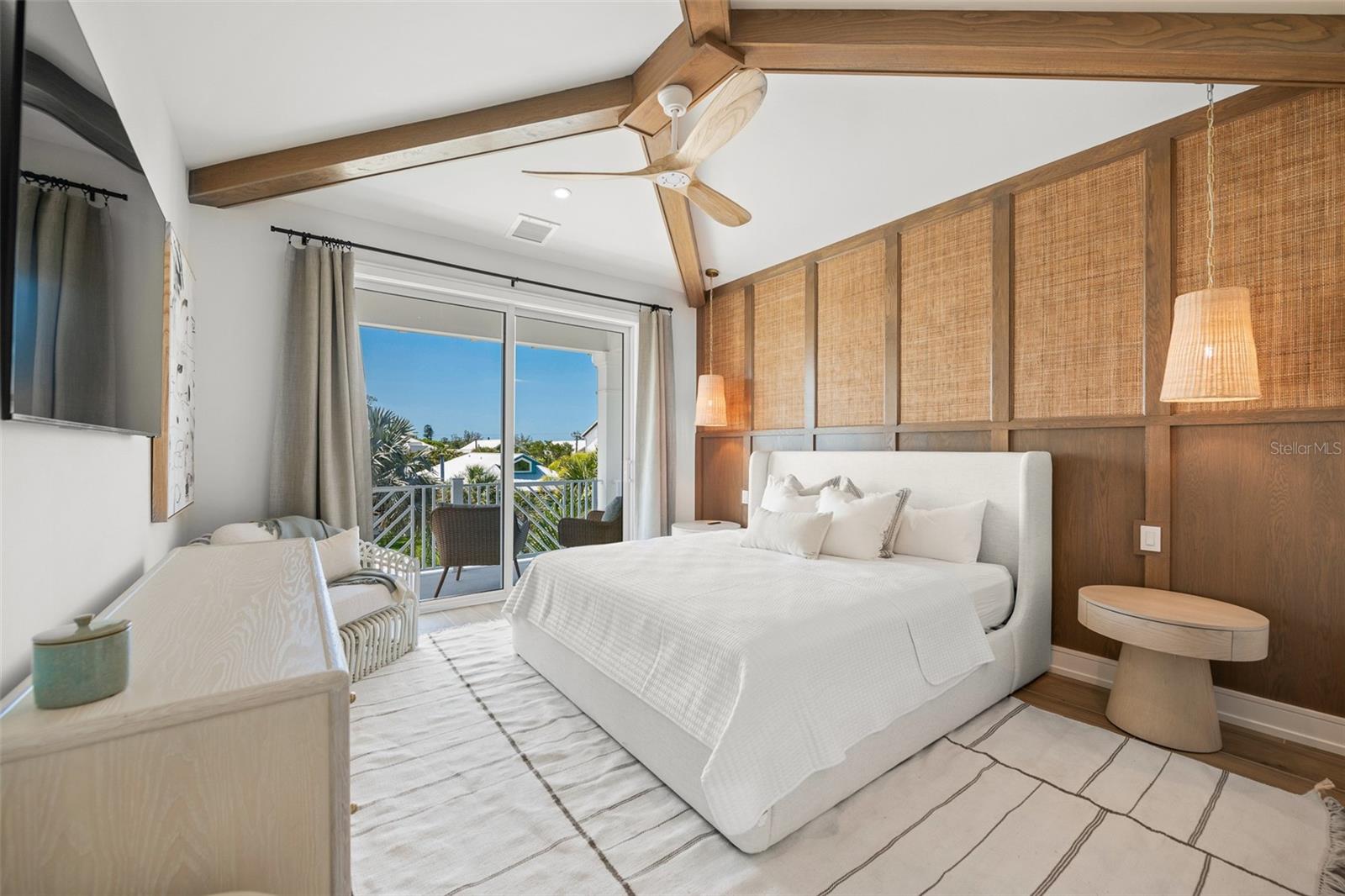 6999300; ANNA MARIA BEACH; LOT 15; BLOCK 17; PB 1/ - Residential