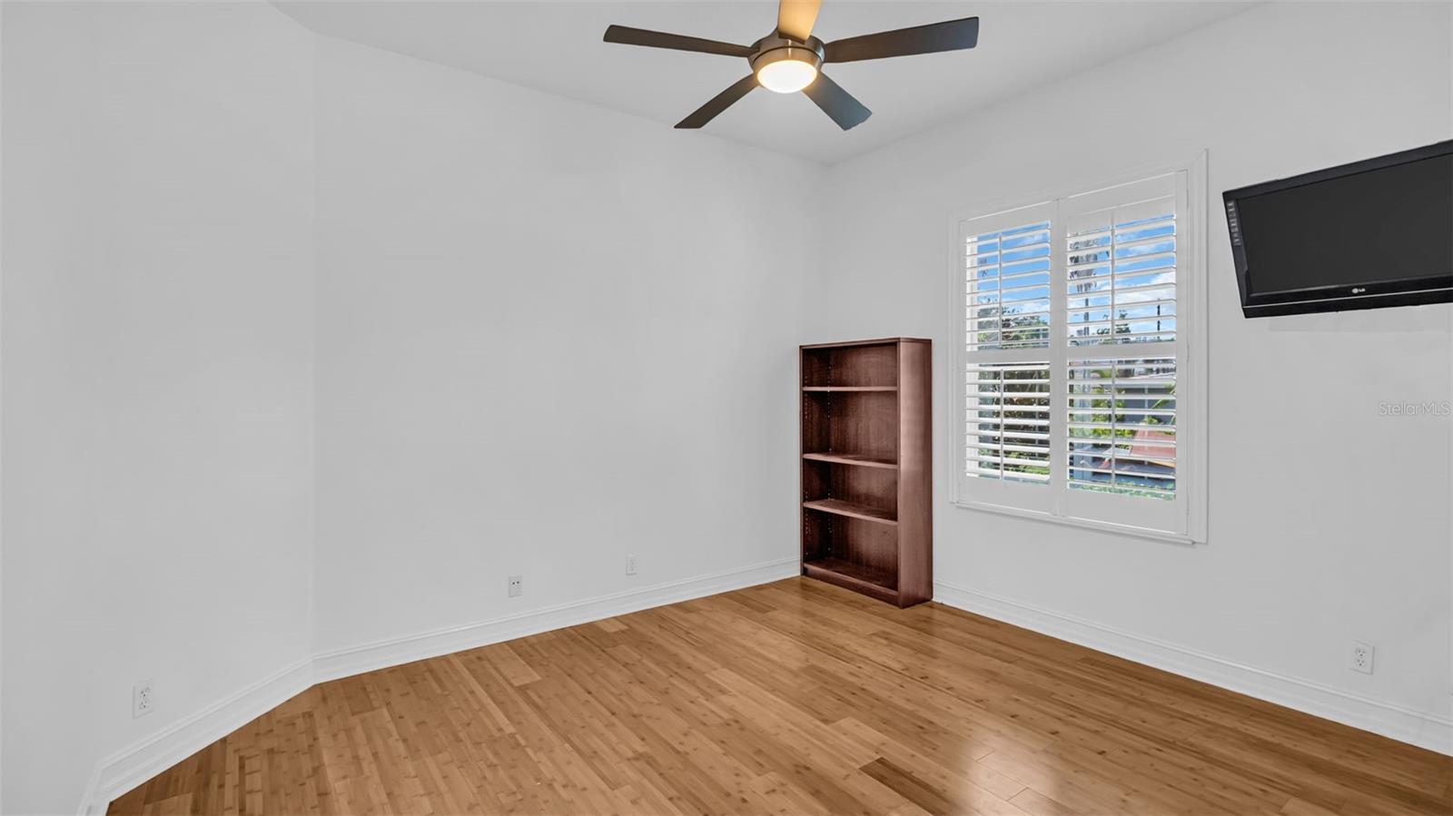 EDEN SHORES SEC 6 - Residential Lease