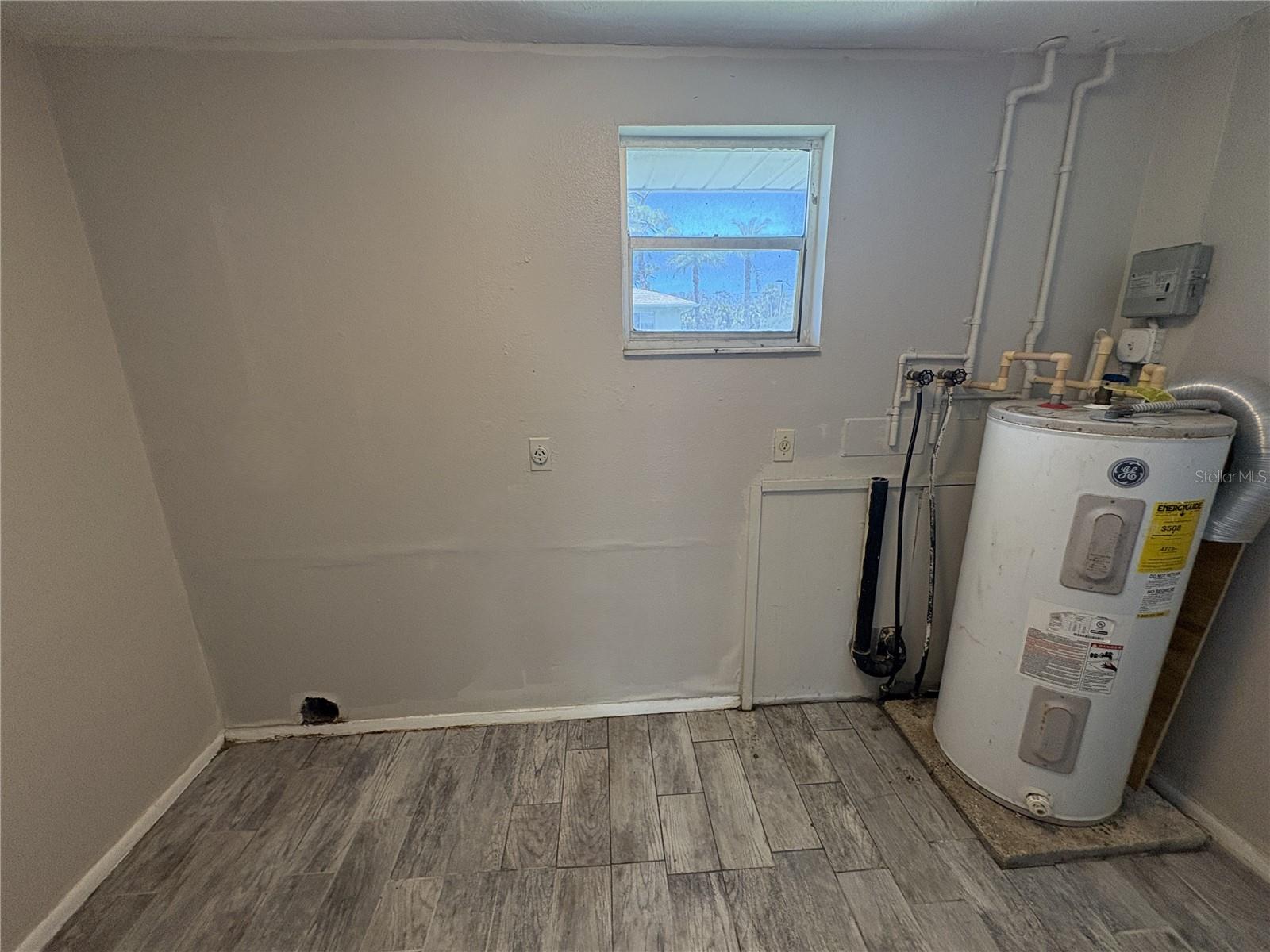 NOKOMIS - Residential Lease