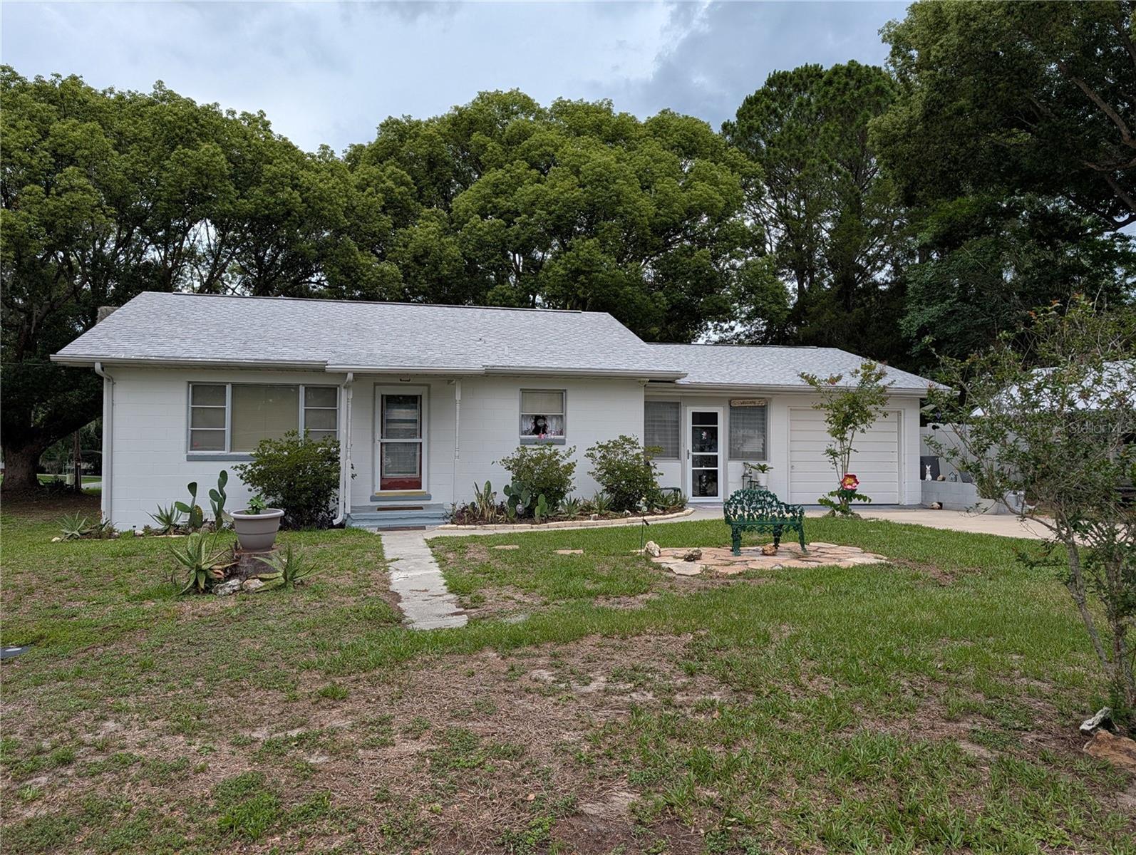 BELLEVIEW - Residential