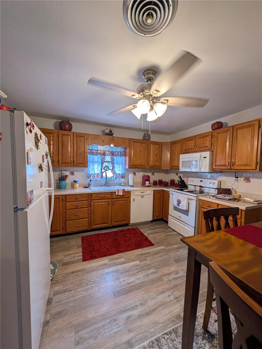 BELLEVIEW - Residential