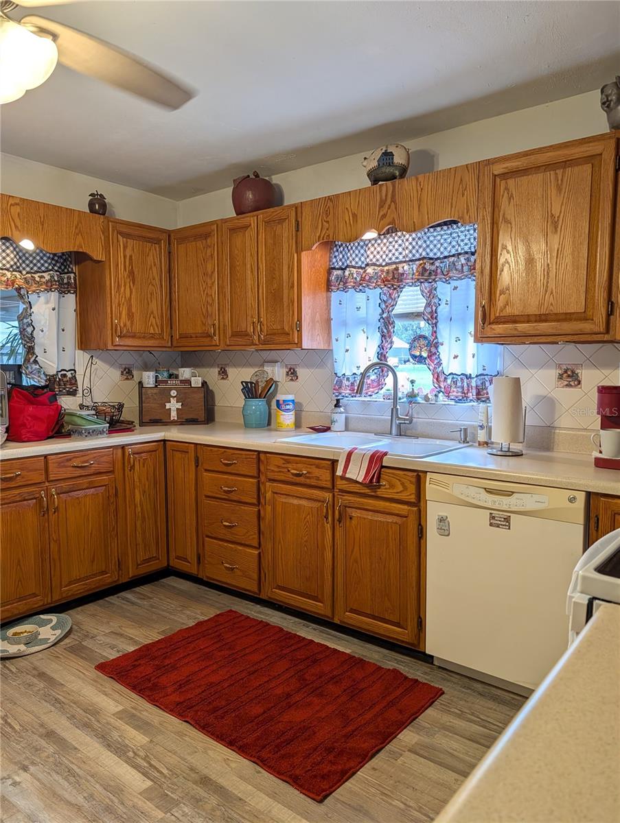 BELLEVIEW - Residential