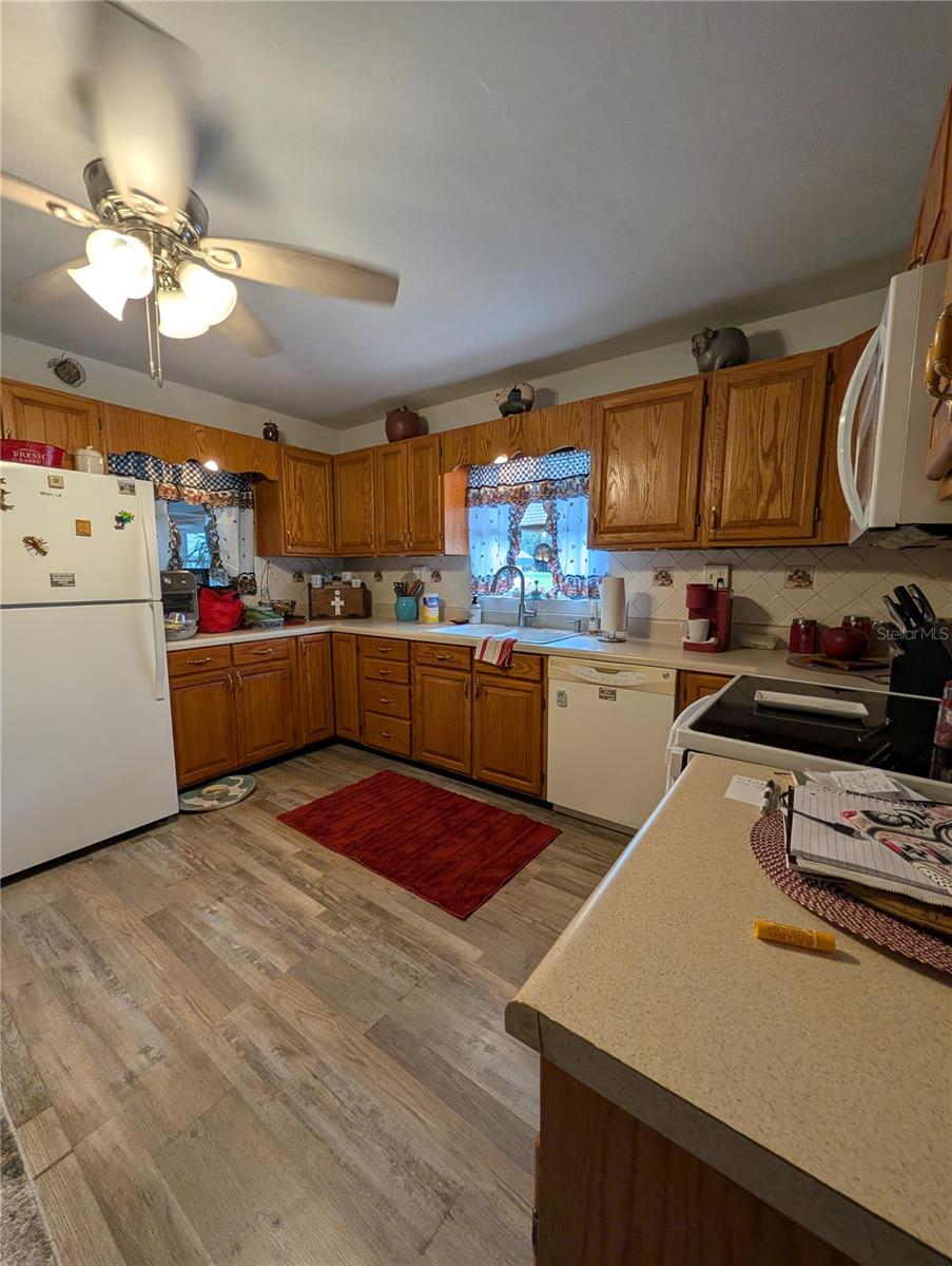 BELLEVIEW - Residential