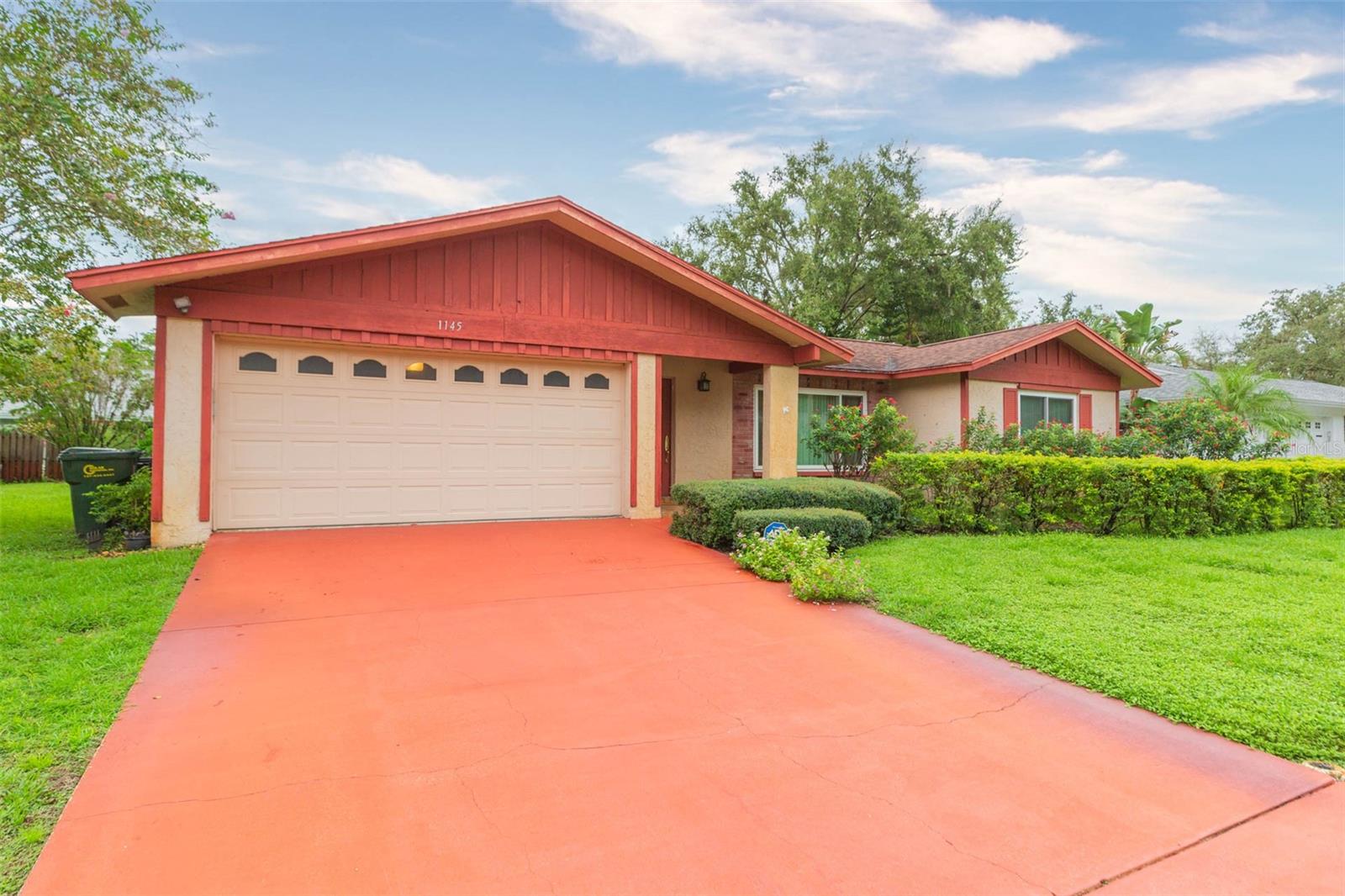 Welcome to this recently updated home in the sought-after East Lake corridor, nestled in the highly desired 55+ community of Anchorage of Tarpon Lake. This lovely 2-bedroom, 2-bathroom residence has been meticulously maintained and is move-in ready with the option to include many of the brand new furniture items. Recent updates include LVP Flooring (2024), interior paint (2024), beautiful paver stone patio (2025), garage paint (2025), washer & dryer (2025), updated electrical panel (2024), Roof (2016), new electrical plugs & switches (2024), updated plumbing including toilets and exterior water shut-off (2024), kitchen tile/backsplash (2024), fence (2024), full home water filtration/softener system (2024).
Ideally located next to the 250-acre John Chestnut Park, with a private neighborhood walkway leading you to the park’s boat launch, dog park, walking trails, and playground. The community offers a large pool, clubhouse with a library, pool table, and kitchen for social gatherings, as well as a full calendar of activities and events to keep you engaged. Enjoy convenient access to the Pinellas Trail, YMCA, and Ruth Eckerd Hall, and you're just 20 minutes from both Tampa and Clearwater/St. Pete airports. Famous Gulf beaches, fantastic restaurants, upscale shopping, Downtown Dunedin, and several golf courses are all just a short drive away. This home is a true gem – close to everything you need for an active, vibrant lifestyle!