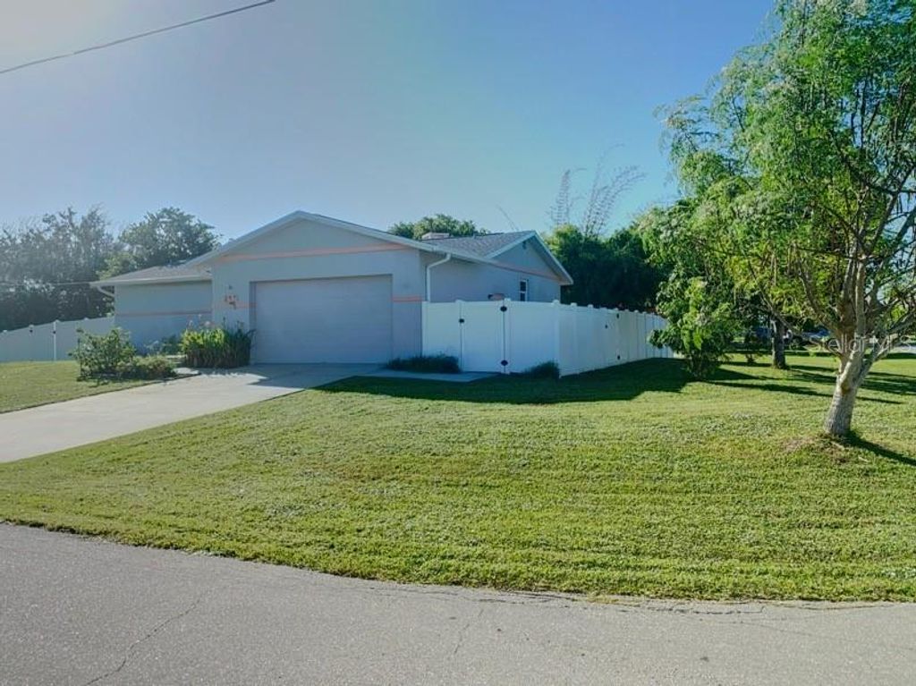 Photo of 323 Dolphin Parkway, Punta Gorda, FL 33950 (MLS # C7524651)