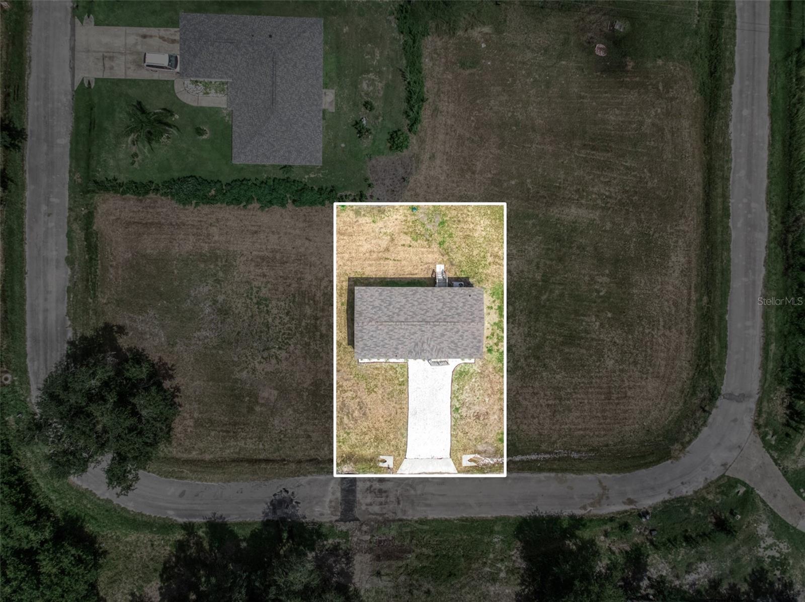 762 SALLY PLACE