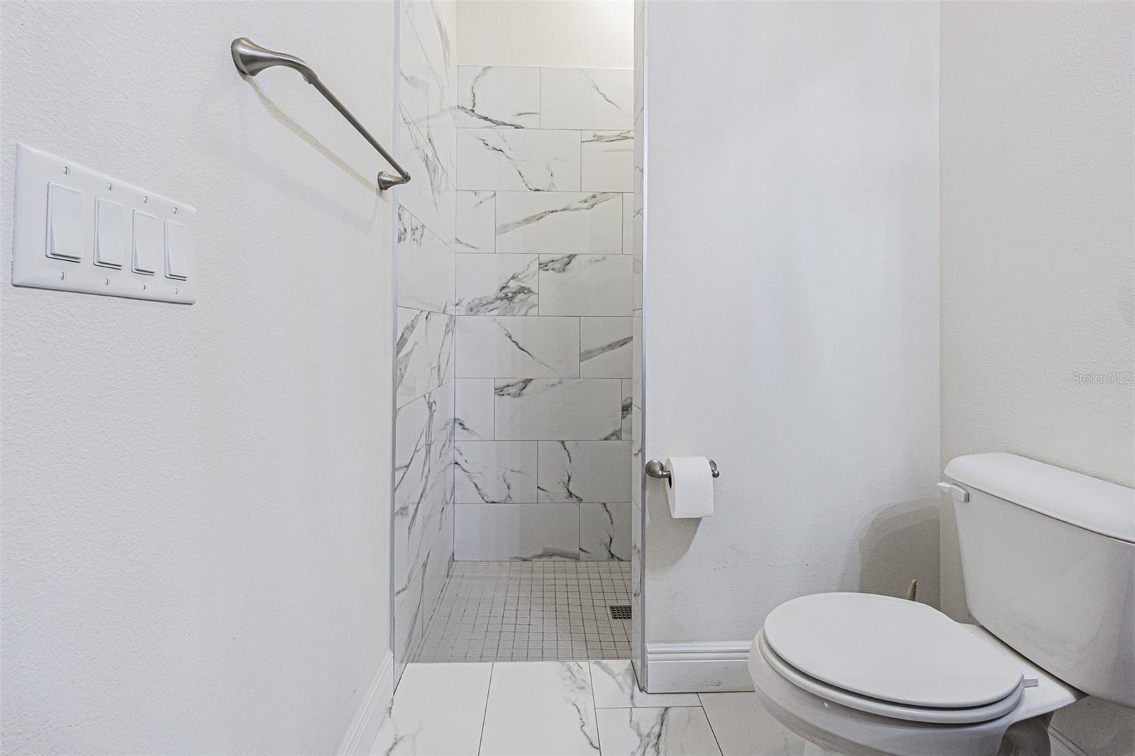 KUMQUAT LANDING - Residential