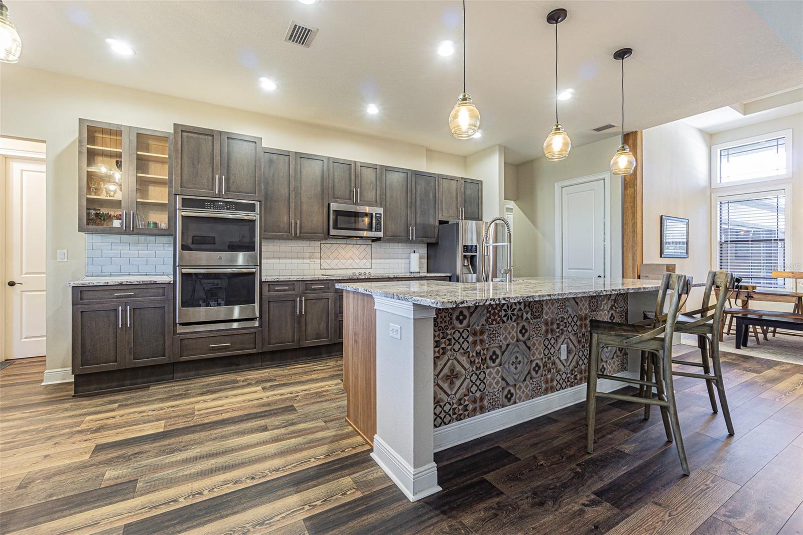 KUMQUAT LANDING - Residential