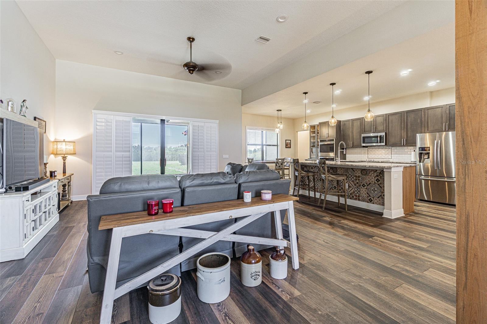 KUMQUAT LANDING - Residential